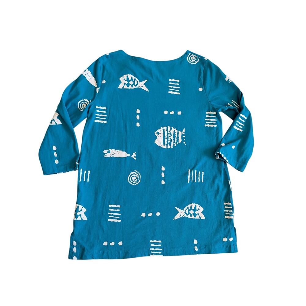 M. Mac tropical cotton top with fish graphic. Sz S